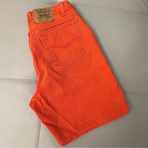 B5 RARE Vintage LEVI’s‎ 560 Coloured Denim Jean Shorts With Cuff Coral Orange 36
